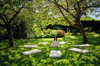 Summer Lodge Country House Hotel