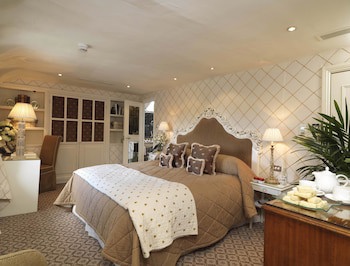 Summer Lodge Country House Hotel
