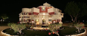 Karni Bhawan Palace