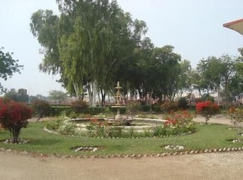 Karni Bhawan Palace