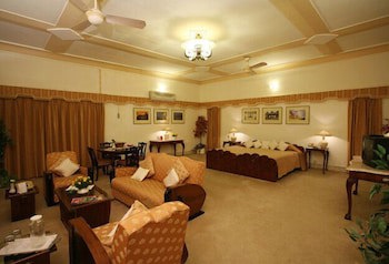 Karni Bhawan Palace