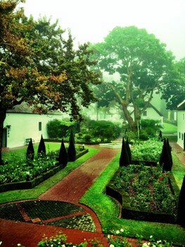 Grande Roche Hotel