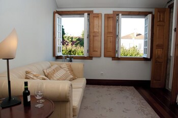 Casa Melo Alvim By Unlock Hotels