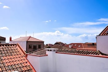 Casa Melo Alvim By Unlock Hotels