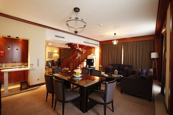 Crowne Plaza Hotel Beirut, An Ihg Hotel