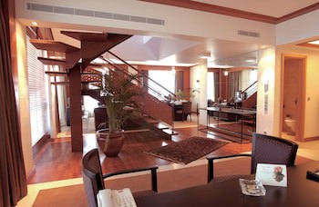 Crowne Plaza Hotel Beirut, An Ihg Hotel