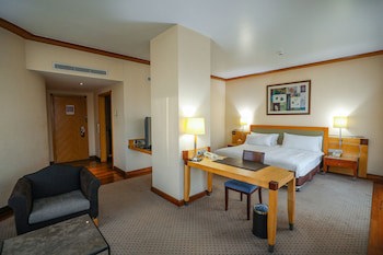 Crowne Plaza Hotel Beirut, An Ihg Hotel