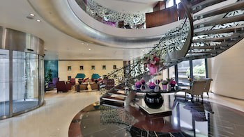 Crowne Plaza Hotel Beirut, An Ihg Hotel