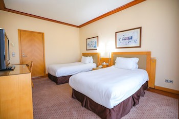 Crowne Plaza Hotel Beirut, An Ihg Hotel