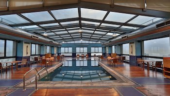 Crowne Plaza Hotel Beirut, An Ihg Hotel