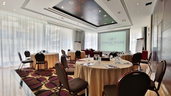 Crowne Plaza Hotel Beirut, An Ihg Hotel