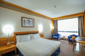 Crowne Plaza Hotel Beirut, An Ihg Hotel