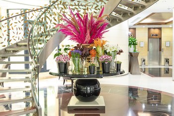 Crowne Plaza Hotel Beirut, An Ihg Hotel