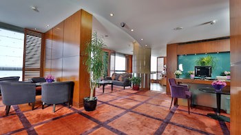Crowne Plaza Hotel Beirut, An Ihg Hotel
