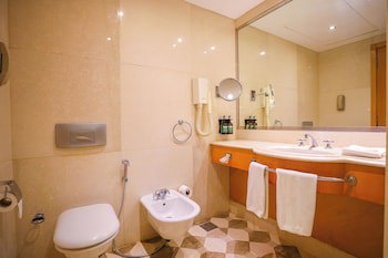 Crowne Plaza Hotel Beirut, An Ihg Hotel