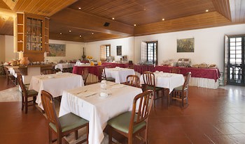 Turim Club D Azeitao Hotel