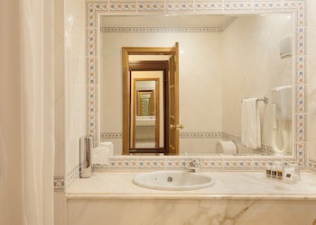 Turim Club D Azeitao Hotel