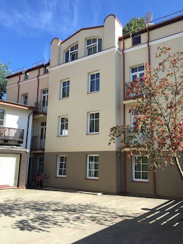 City Gate Hotel