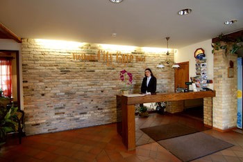 City Gate Hotel