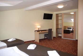 City Gate Hotel