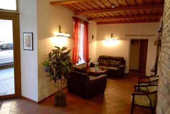 City Gate Hotel