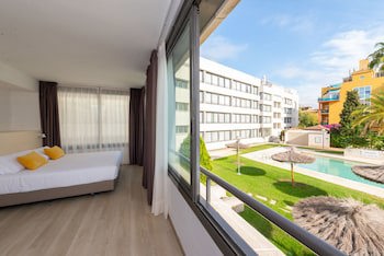 Atenea Park - Suites Apartments