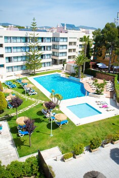 Atenea Park - Suites Apartments