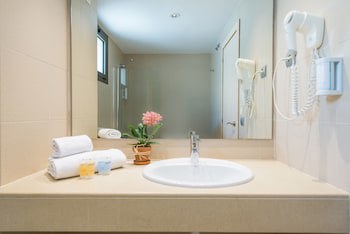Atenea Park - Suites Apartments