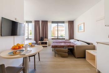 Atenea Park - Suites Apartments