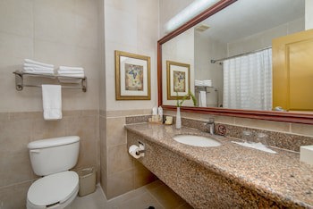 Hodelpa Garden Suites Golf & Convention Center