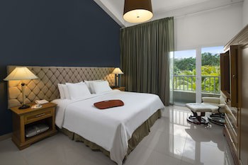 Hodelpa Garden Suites Golf & Convention Center