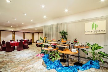 Bangkok Palace Hotel