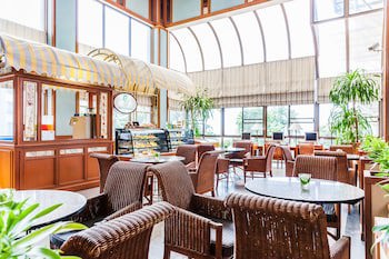 Cholchan Pattaya Beach Resort
