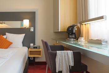 Sunday Hotel Dusseldorf City Nord fotoğrafı