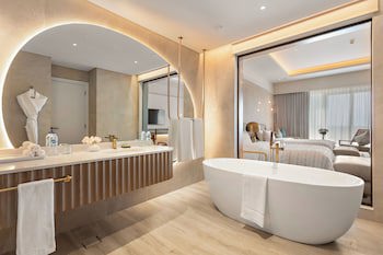 Le Meridien Al Aqah Beach Resort fotoğrafı