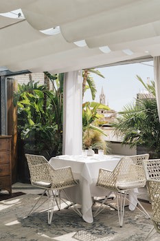 Claris Hotel & Spa Gl