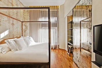 Claris Hotel & Spa Gl
