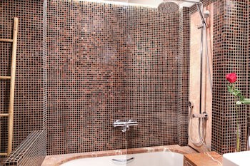 Claris Hotel & Spa Gl