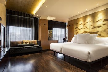 Claris Hotel & Spa Gl