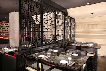 Claris Hotel & Spa Gl