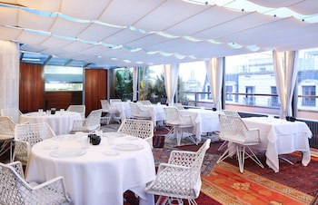 Claris Hotel & Spa Gl