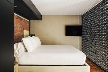 Claris Hotel & Spa Gl