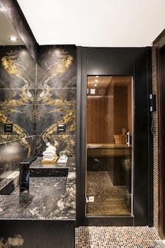 Claris Hotel & Spa Gl