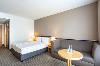 HI Hotel International Hamburg galeri fotoğrafı
