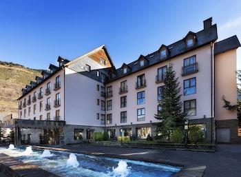 Tryp Vielha Baqueira(Formerly Sol Vielha)