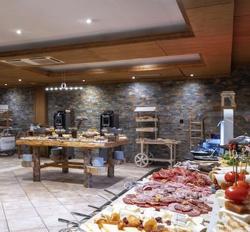 Tryp Vielha Baqueira(Formerly Sol Vielha)