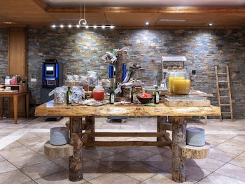 Tryp Vielha Baqueira(Formerly Sol Vielha)