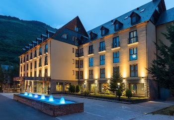 Tryp Vielha Baqueira(Formerly Sol Vielha)