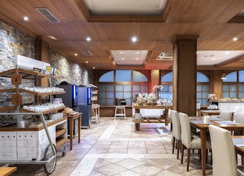 Tryp Vielha Baqueira(Formerly Sol Vielha)