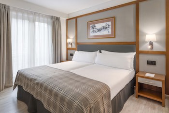 Tryp Vielha Baqueira(Formerly Sol Vielha)